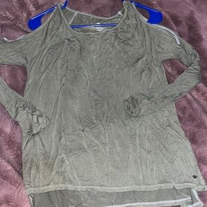 AE soft&sexy cold shoulder top